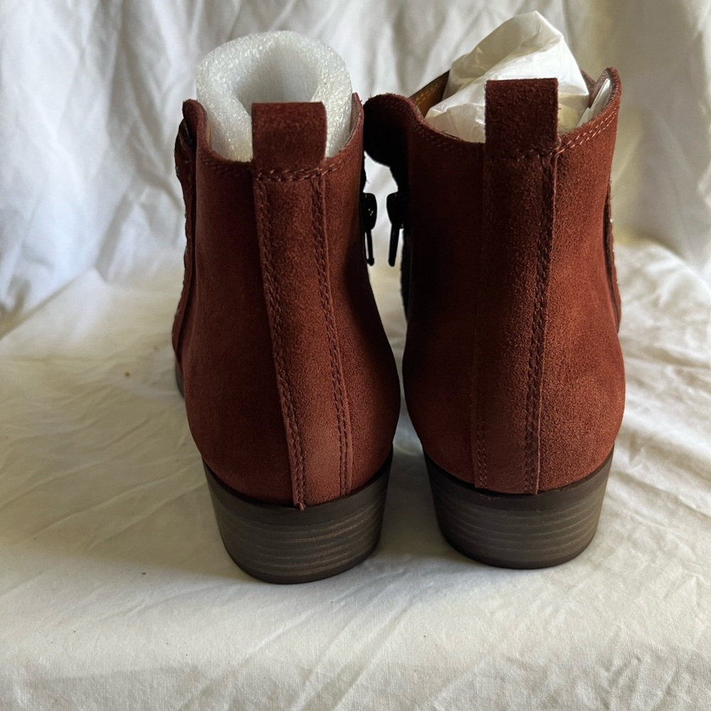 Lucky Brand Sable Oiled Suede Bootie SZ 71/2M Brand New - Picture 4 of 10